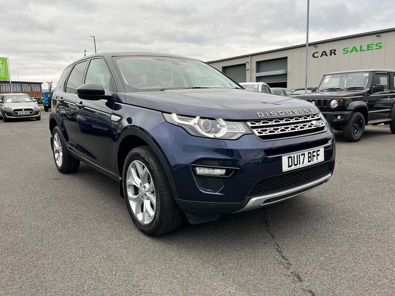 View LAND ROVER DISCOVERY SPORT 2.0 TD4 HSE 