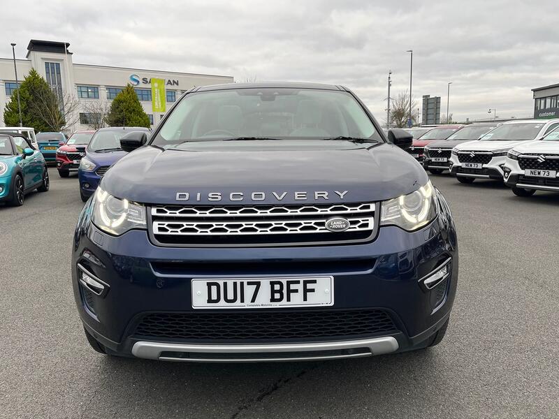 View LAND ROVER DISCOVERY SPORT 2.0 TD4 HSE 