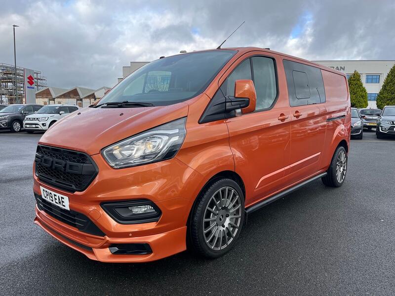 View FORD TRANSIT CUSTOM 2.0 320 EcoBlue Limited 