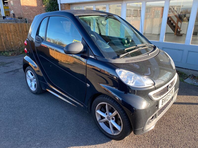 View SMART FORTWO 0.8 PULSE CDI 54BHP 2DR AIR CON £0 ROAD TAX